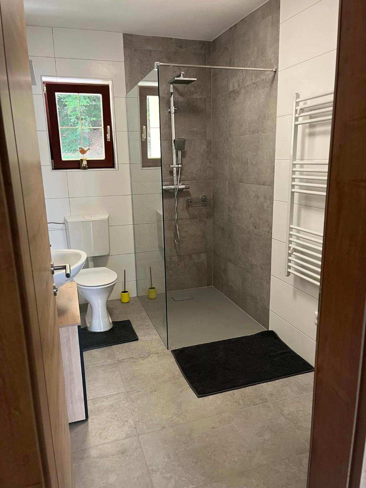 Appartement Gastehaus Dollenz à Tiebitsch Extérieur photo